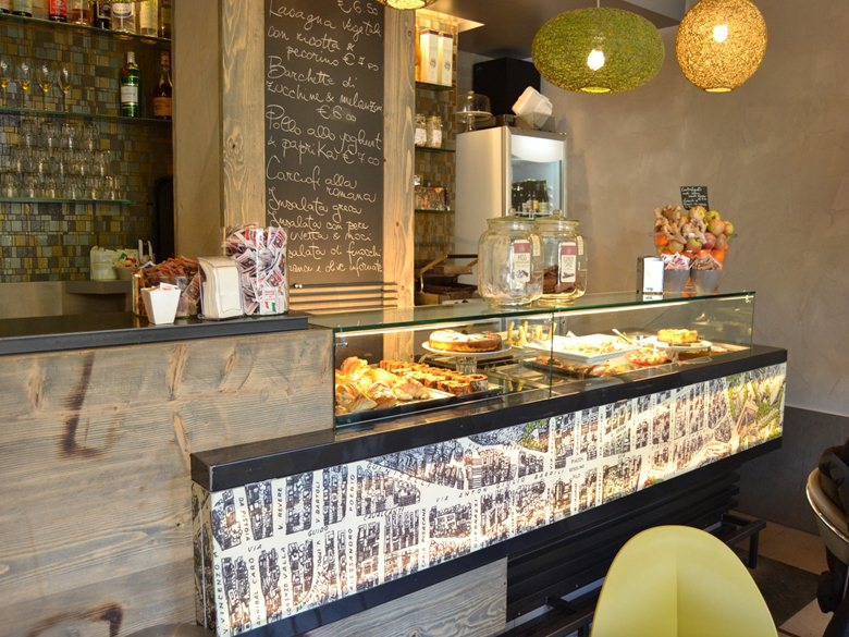 arredamento bar con carte geografiche CARTOGRAFICA VISCEGLIA 